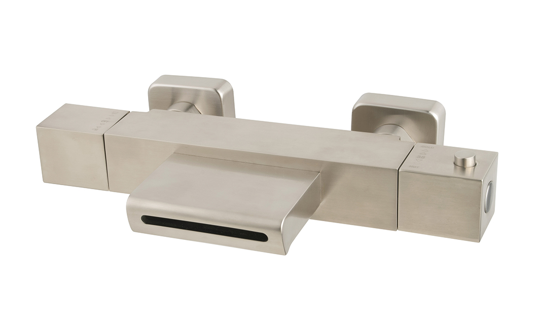 Rombo thermostatische badmengkraan waterval geborsteld staal PVD